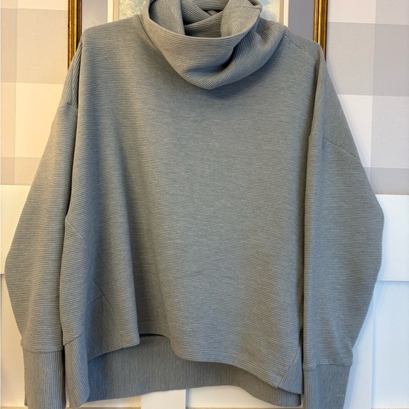 Women's Cowl Neck Sweater Size Medium - Picture 2 of 2